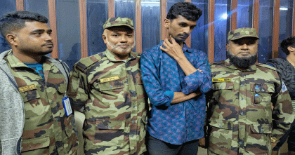 চবিতে এক ভুয়া শিক্ষার্থী সনাক্ত