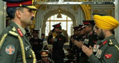 পূজা করতে রাজি না হওয়ায় খ্রিস্টান কর্মকর্তাকে যে শাস্তি দিলো ভারত