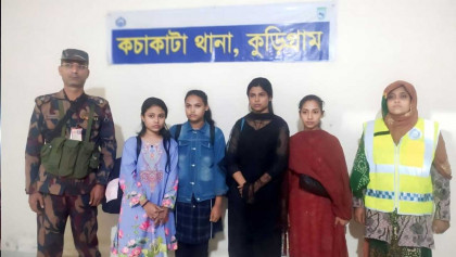 পতাকা বৈঠকের পর দেশে ফিরল ভারতে আটক চার নারী