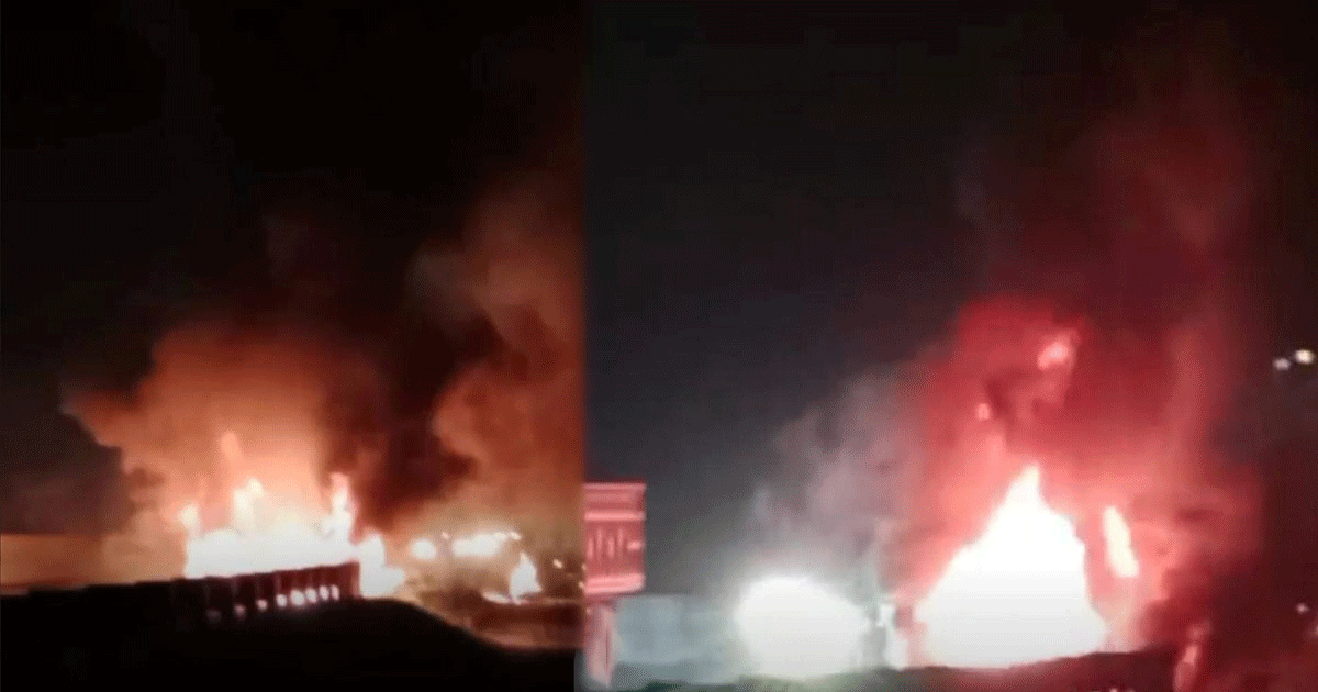 সিরাজগঞ্জে চলন্ত পিকআপ ভ্যানে হঠাৎ আগুন