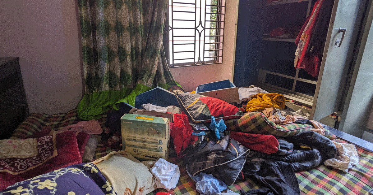 মিরসরাইয়ে দেশীয় আগ্নেয়াস্ত্রের মুখে জিম্মি করে ডাকাতি