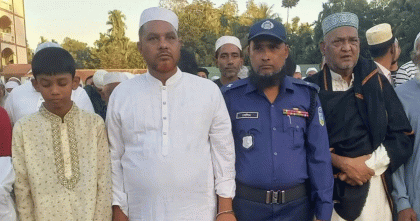 প্যারোলে মুক্তি পেয়ে বিএনপি নেতার জানাজায় যুবলীগ নেতা