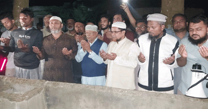 জামায়াতের সাবেক আমিরের কবর জিয়ারত করলেন বিএনপির প্রার্থী মিন্টু