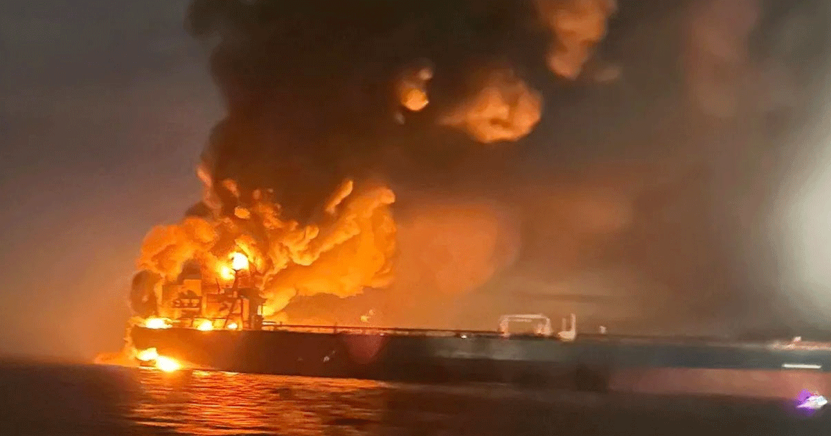 কৃষ্ণসাগরে রাশিয়ার দুটি ট্যাঙ্কার জাহাজ উড়িয়ে দিলো ইউক্রেন