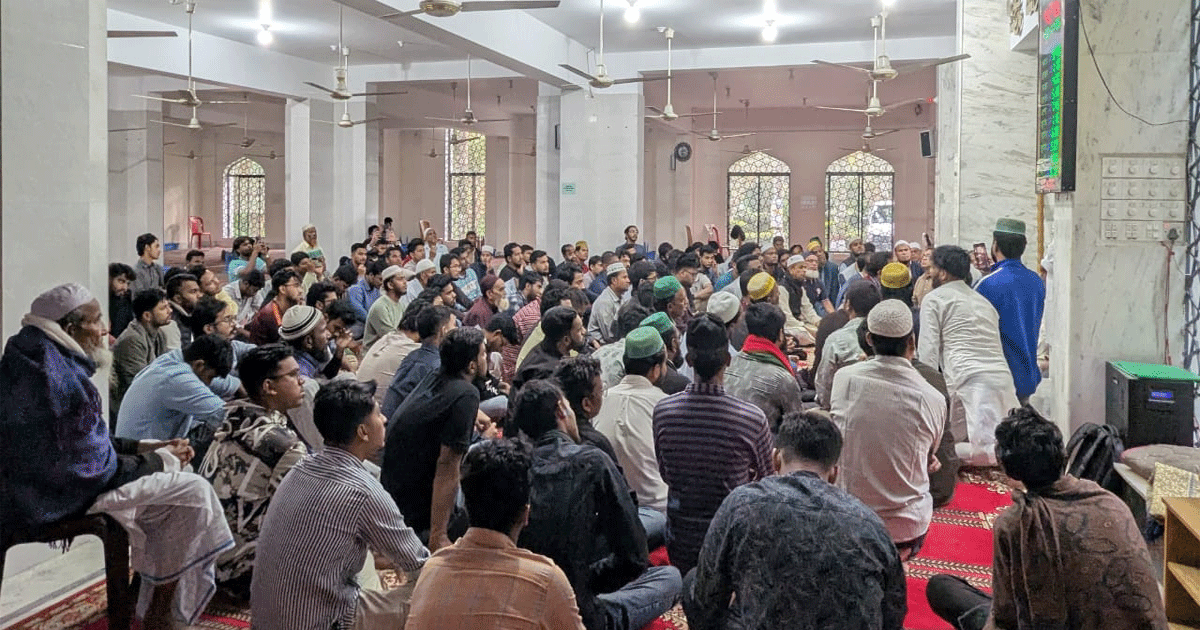 দেশনেত্রী বেগম জিয়ার সুস্থতায় কামনায় চবি ছাত্রদলের দোয়া মাহফিল