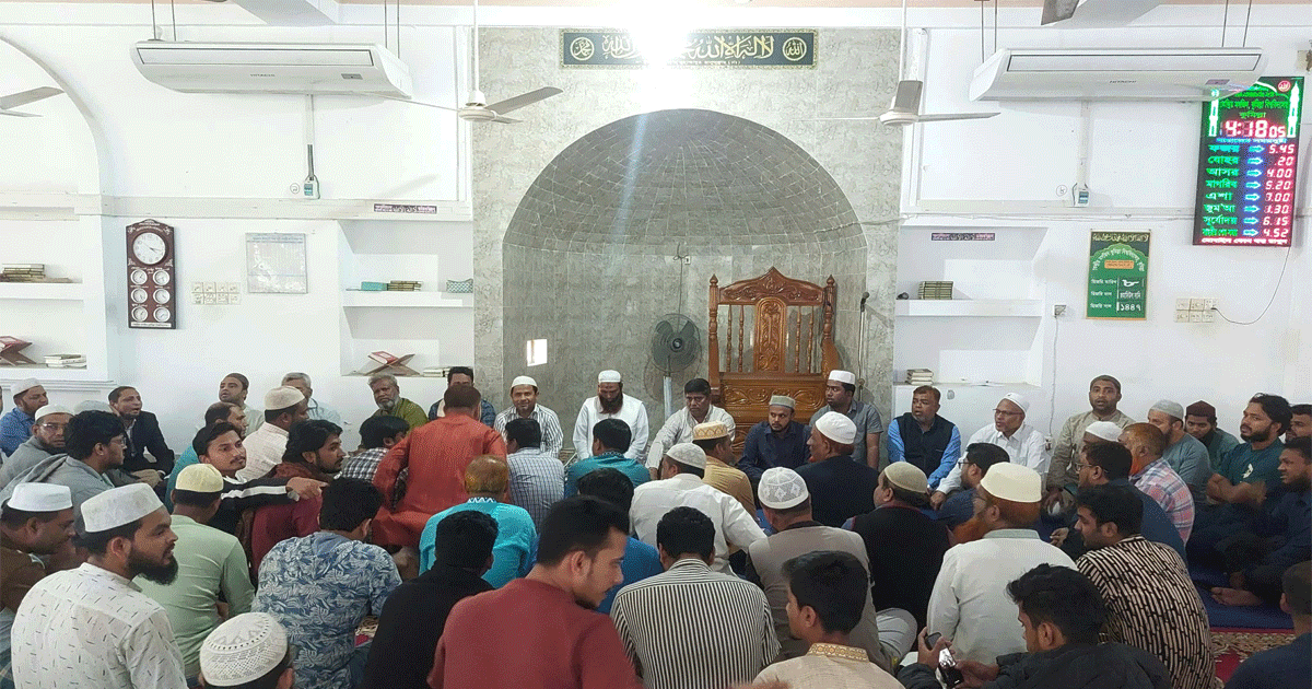 বেগম খালেদা জিয়ার রোগমুক্তি কামনায় কুবিতে দোয়া