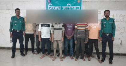 মোহাম্মদপুর থানা পুলিশের বিশেষ অভিযানে বিভিন্ন অপরাধে জড়িত গ্রেপ্তার ৯  