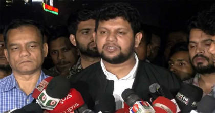 খালেদা জিয়ার শারিরীক অবস্থার সামান্য উন্নতি হয়েছে: উপদেষ্টা মাহফুজ