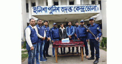  এক হাজার পিচ ইয়াবা সহ যুবক আটক