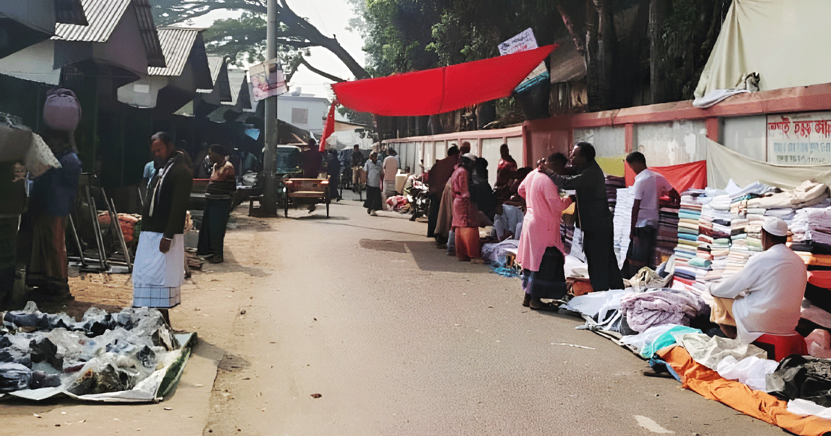 সিরাজগঞ্জে ইজারা বন্ধ, কৌশলী খাস আদায়-বাড়তি চাপে ক্রেতা-বিক্রেতারা