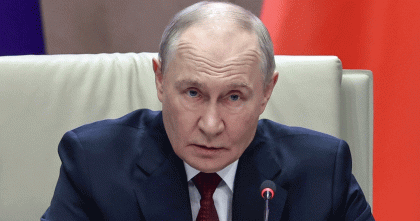 ইউক্রেনকে সমুদ্র থেকে বিচ্ছিন্ন করে দেয়ার হুমকি পুতিনের