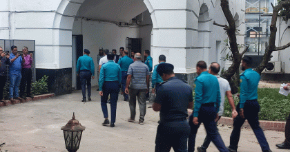 সেনা কর্মকর্তাদের বিরুদ্ধে অভিযোগ গঠন নিয়ে ফের শুনানি ১৪ ডিসেম্বর