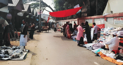 সিরাজগঞ্জে ইজারা বন্ধ, কৌশলী খাস আদায়-বাড়তি চাপে ক্রেতা-বিক্রেতারা