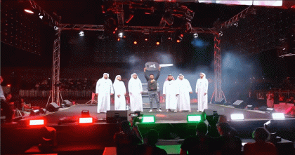 আমিরাতের ৫৪তম জাতীয় দিবসের অনুষ্ঠানে গাড়ি জিতলেন বাংলাদেশী কাঠমিস্ত্রী