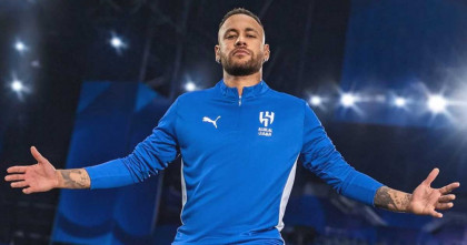 তিন বছর পর নেইমারের হ্যাটট্রিক, শঙ্কা মুক্ত সান্তোস