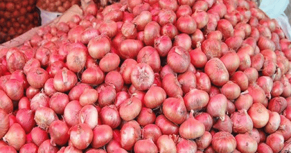 খোলা বাজারে পেঁয়াজের কেজি ১৪০
