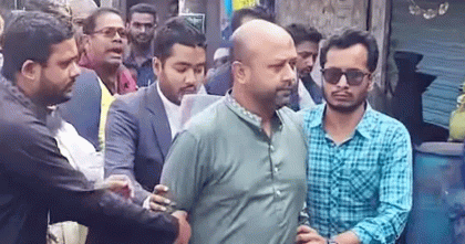 চাঁদাবাজ নিয়ে বক্তব্য: বরিশালে ছাত্রদলের তোপের মুখে ব্যারিস্টার ফুয়াদ