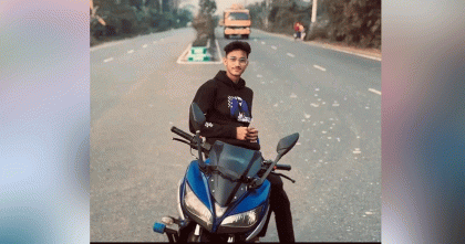 নোয়াখালীতে ট্রাকের ধাক্কায় তরুণের হাত বিচ্ছিন্ন