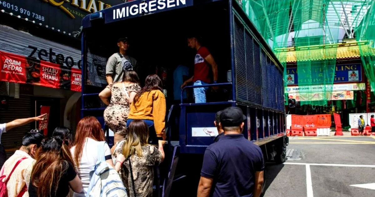 মালয়েশিয়ায় অসামাজিক কার্যকলাপ, বাংলাদেশিসহ ১৩৯ প্রবাসী আটক