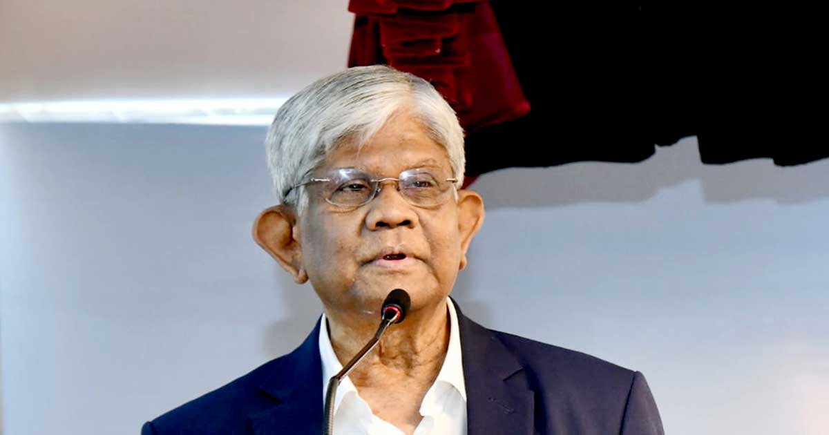 ‘লুকিয়ে রাখা টাকা ব্যাংকে জমা দেয়ায় কোটিপতি হিসাবের সংখ্যা বাড়ছে’