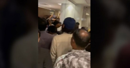 সচিবালয়ে অবরুদ্ধ অর্থ উপদেষ্টা