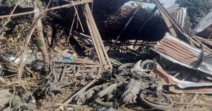 হাসপাতালে জান্তার বোমা হামলা, নিহত ৩১