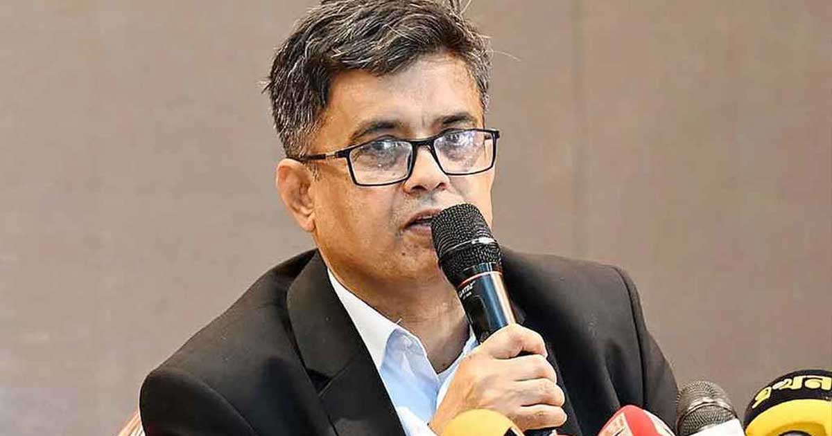 ‘চারদিকে ছড়িয়ে থাকা লাখ লাখ হাদির মতো আমিও ভয় পাই না’