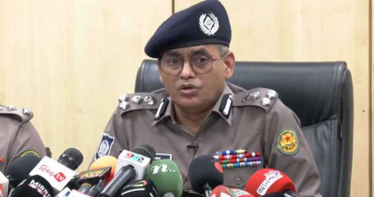 ওসমান হাদির ওপর হামলাকারী মূল আসামি দেশেই আছে: ডিএমপি