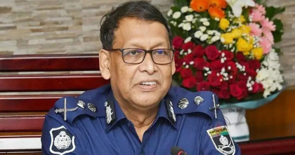 আইজিপিকে বরখাস্ত ও গ্রেপ্তারের রিট খারিজ