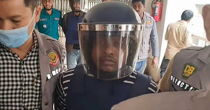 সেই মোটরসাইকেলের মালিকানা নিয়ে নতুন তথ্য দিলেন কবির