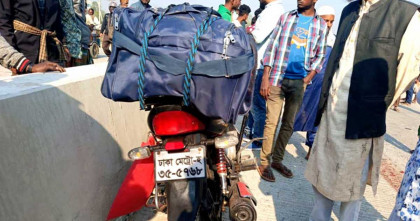 সিরাজগঞ্জে ট্রাকচাপায় মোটরসাইকেল আরোহী নিহত, নারী আহত 