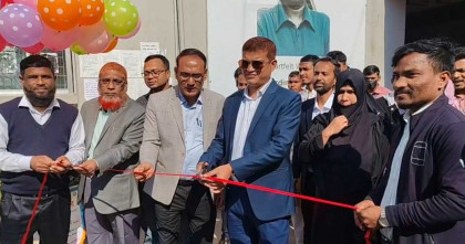 নীলফামারীতে চাকুরী মেলা; জমা পরাছে তিন হাজার প্রার্থীর সিভি  