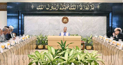 হাদির শারীরিক অবস্থা নিয়ে উপদেষ্টা পরিষদে আলোচনা