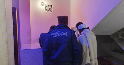 কুয়াকাটার আবাসিক হোটেল থেকে নারী পর্যটকের ঝুলন্ত মরদেহ উদ্ধার