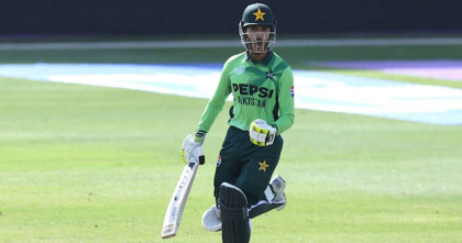 মিনহাস ঝড়ে ফাইনালে ভারতের রেকর্ড ভাঙল পাকিস্তান