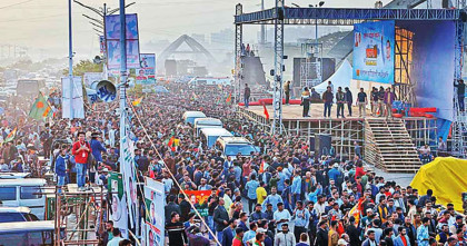 তারেক রহমানকে স্বাগত জানাতে ৩০০ ফিটে জনসমুদ্র