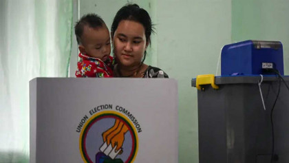 যুদ্ধবিধ্বস্ত মিয়ানমারে জাতীয় নির্বাচনের ভোট শুরু