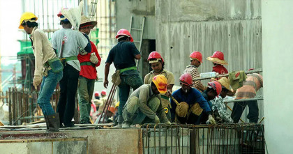 বিদেশি কর্মী নিয়োগ প্রক্রিয়া সময়সীমা বৃদ্ধি করল মালয়েশিয়া