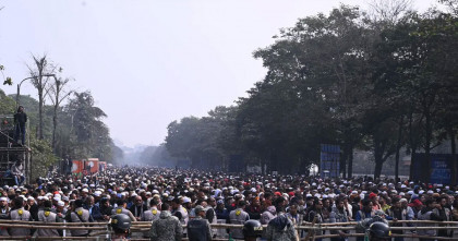 খালেদা জিয়াকে বিদায় জানাতে লাখো মানুষের ঢল