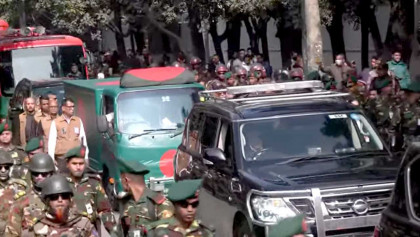 মানিক মিয়া অ্যাভিনিউয়ে নেওয়া হচ্ছে খালেদা জিয়ার মরদেহ