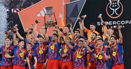 রাফিনিয়ার জোড়া গোলে ক্ল্যাসিকো জিতে সুপার কাপ বার্সেলোনার