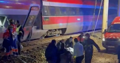 স্পেনে দুই দ্রুতগতির ট্রেনের সংঘর্ষে নিহতের সংখ্যা অন্তত ২১   