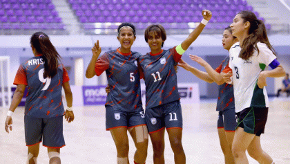 বাংলাদেশ ৯-১ গোলে হারিয়েছে পাকিস্তানকে