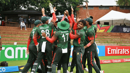 দাপুটে জয়ে সুপার সিক্সে বাংলাদেশ