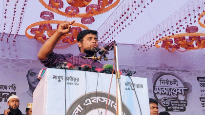 আপনারা ভোট কেন্দ্রগুলোতে ফজরের নামাজ পড়বেন: হাসনাত আব্দুল্লাহ