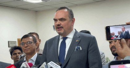 নির্বাচনে কোনো পক্ষ নেবে না যুক্তরাষ্ট্র: রাষ্ট্রদূত ব্রেন্ট ক্রিস্টেনস