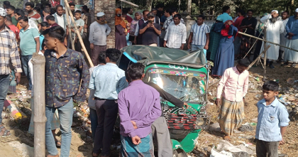 মিরসরাইয়ে ট্রাকের ধাক্কায় মাদরাসা শিক্ষার্থীসহ নিহত দুই, আহত তিন