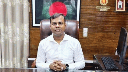 মুক্তিযোদ্ধা চাচাকে বাবা বানিয়ে বিসিএস ক্যাডার, কারাগারে সিনিয়র সহকারী সচিব