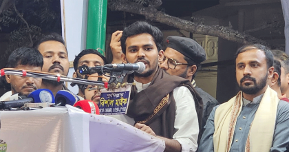 ফ্যামিলি কার্ড দেয়ার নামে বিভ্রান্তি ছড়ানো হচ্ছে: আসিফ মাহমুদ