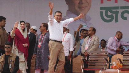 দশ হাজার টাকা পর্যন্ত কৃষিঋণ মওকুফ, পদ্মা ব্যারেজ ও বরেন্দ্র প্রকল্প চালুর প্রতিশ্রুতি